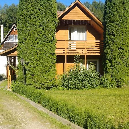 Pid Skeleyu Hotel Lazeșciîna Exterior foto